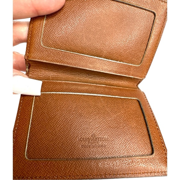 Louis Vuitton Monogram ID Holder - Picture 7 of 16